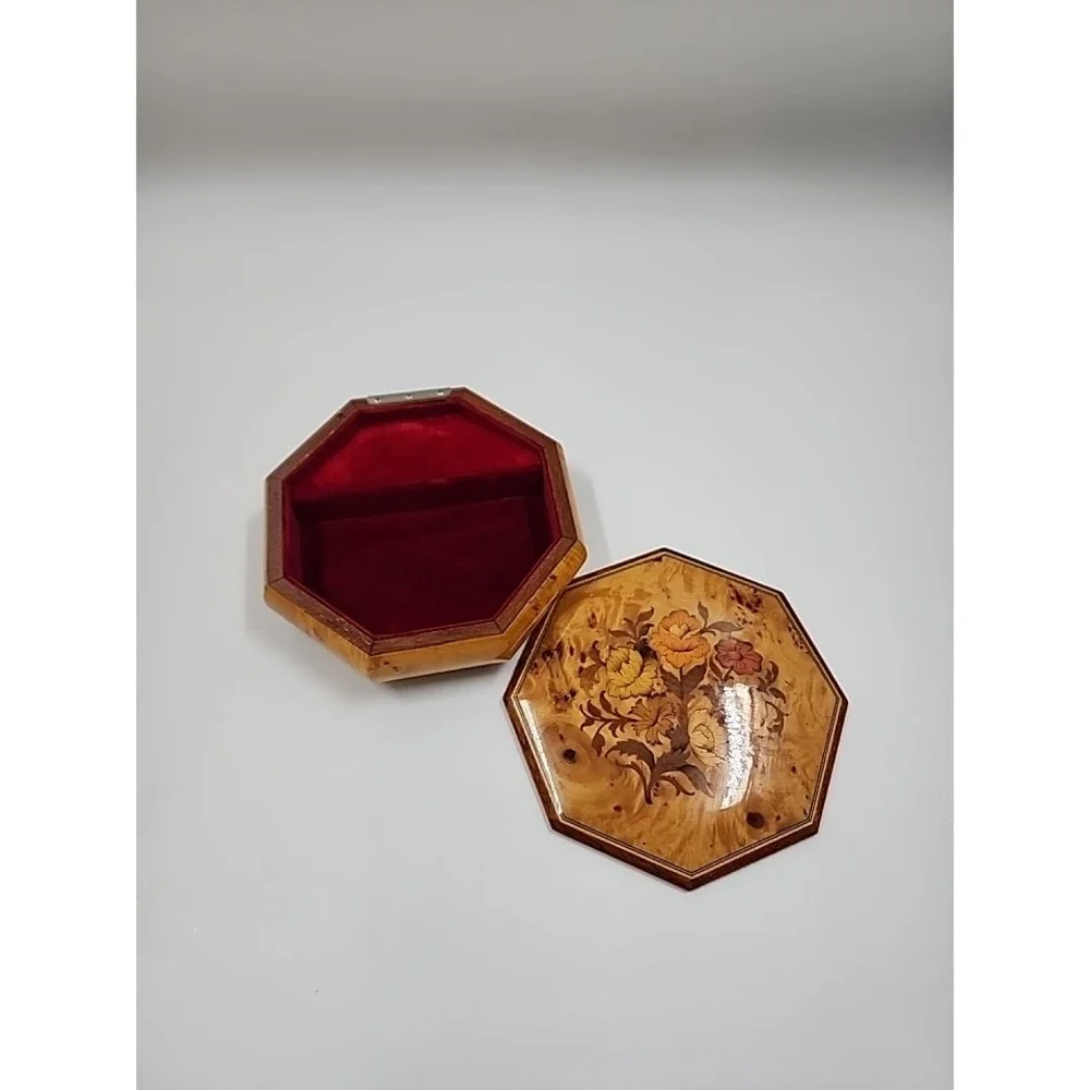 Vintage Italian Burl Wood Musical Jewelry Box Octagon Floral Inlay Godfather